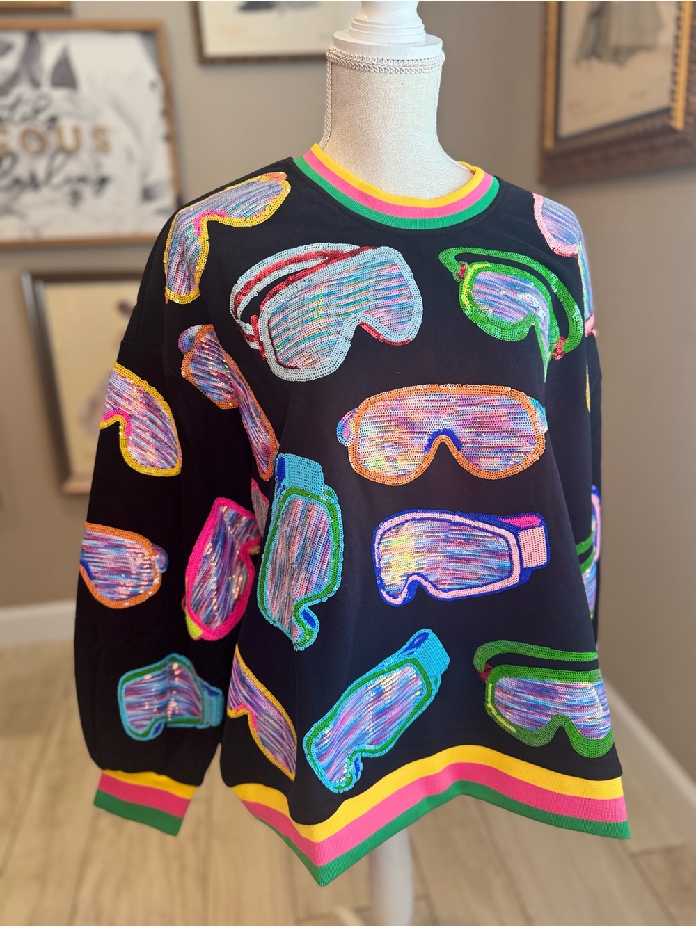New! QUEEN OF SPARKLES Black Multicolor Sequin Ski Goggle Stripe Sweatshirt